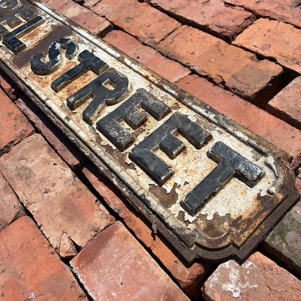 Original Cast Iron ‘Chapel Street’ Sign