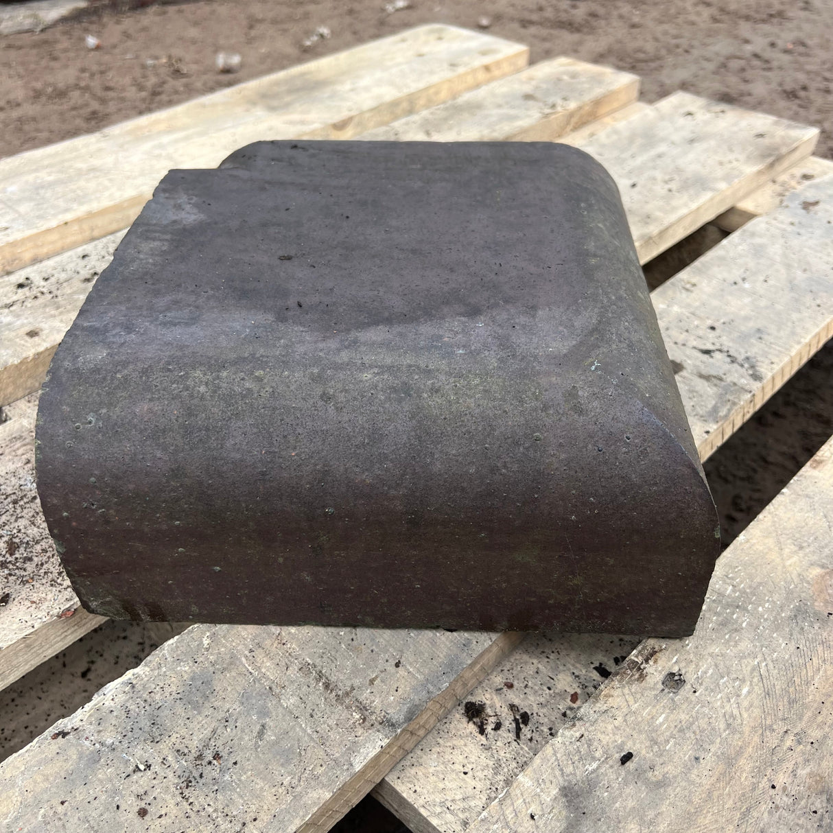 Reclaimed Staffordshire Blue Bullnose Brick Wall Coping 90 Degree Corner