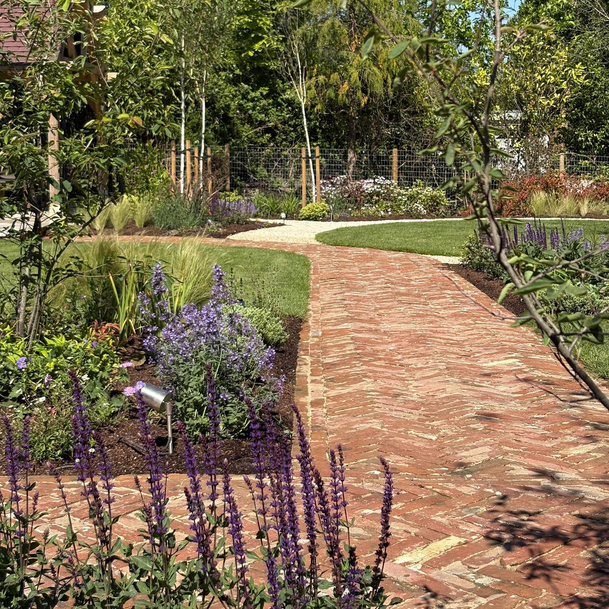 Reclaimed Red Stacker Brick Pavers