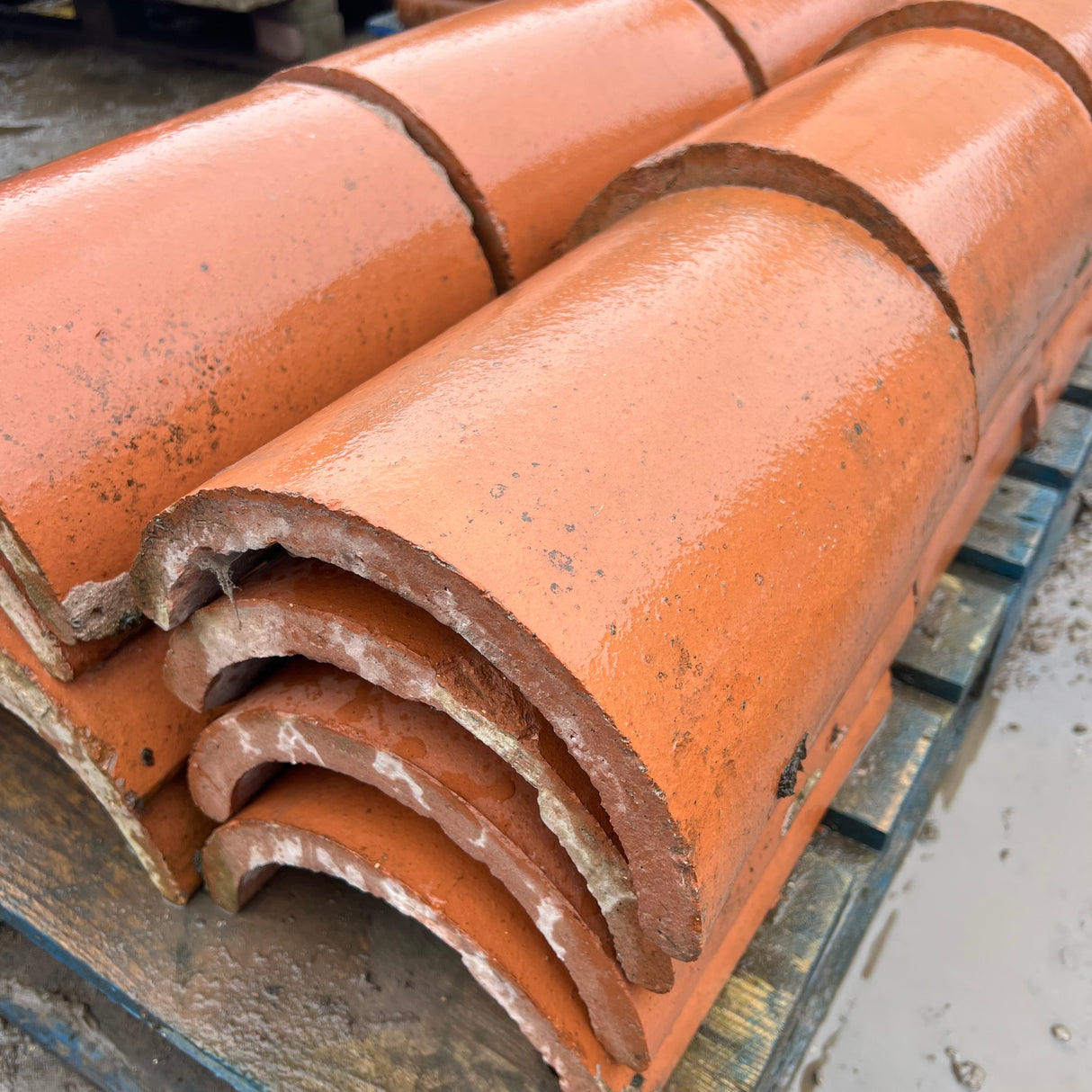 Reclaimed Orange Half Moon Roof Ridge Tiles - Job Lot