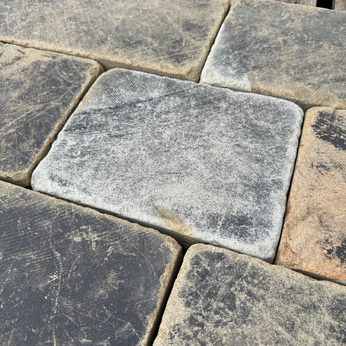 New Weathered Yorkshire Sandstone Cobble Setts - Per SQM