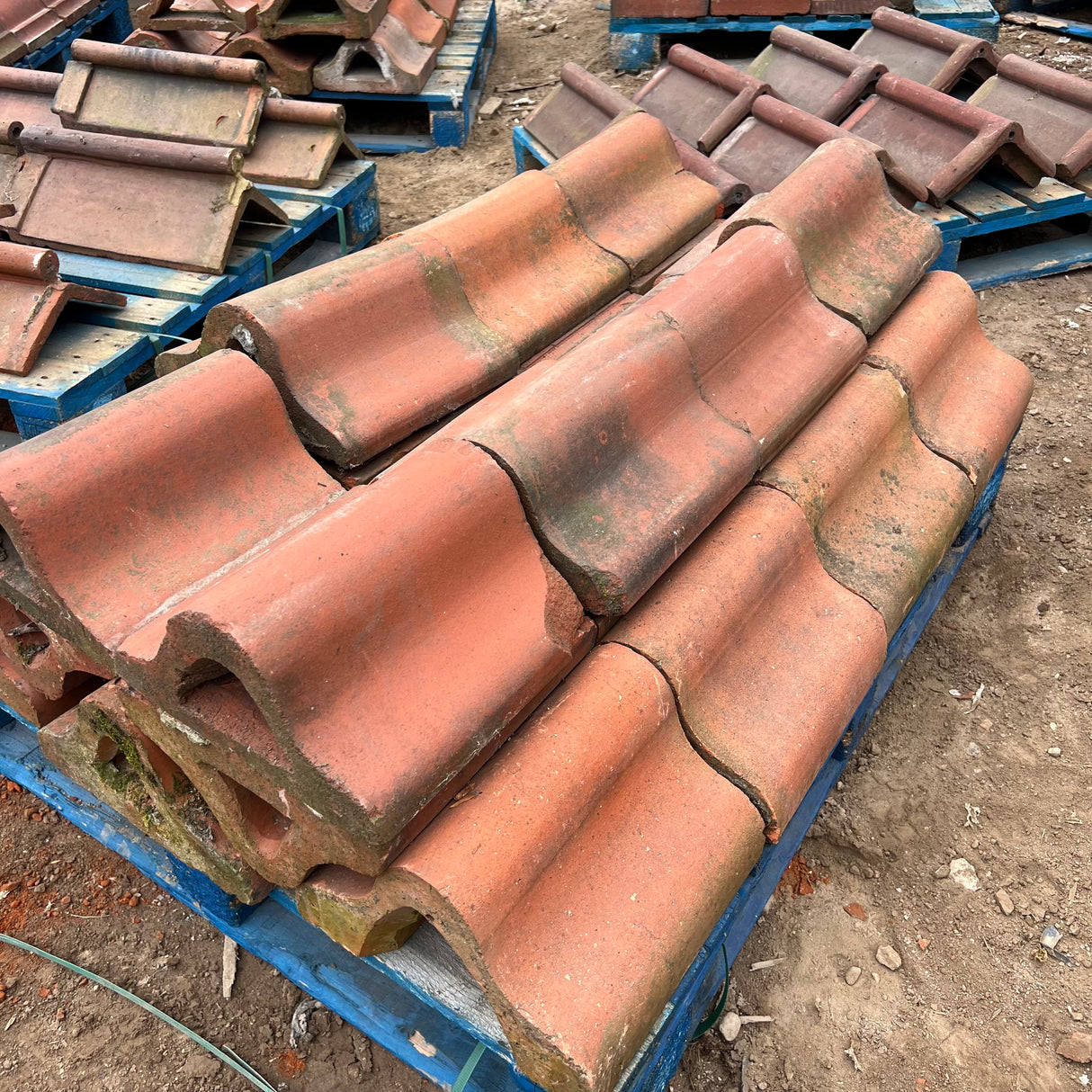 Reclaimed Terracotta Red Red Wall Coping Brick - Job Lot of 28ft