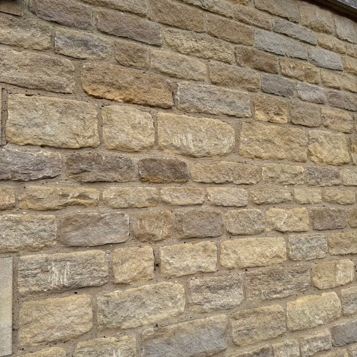 Cropped Limestone Walling Stone - Per Bag