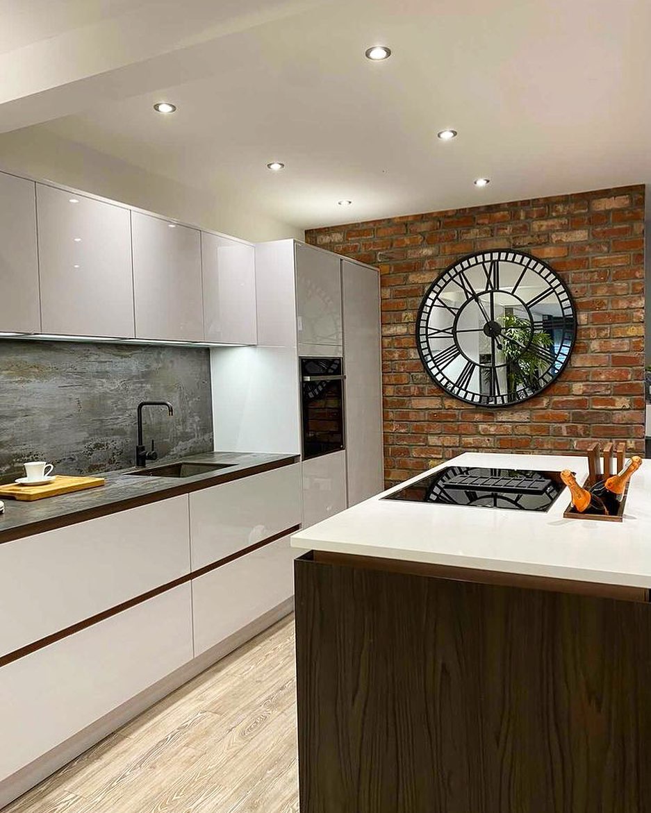 Internal Brick Slip Feature Walls in Bristol