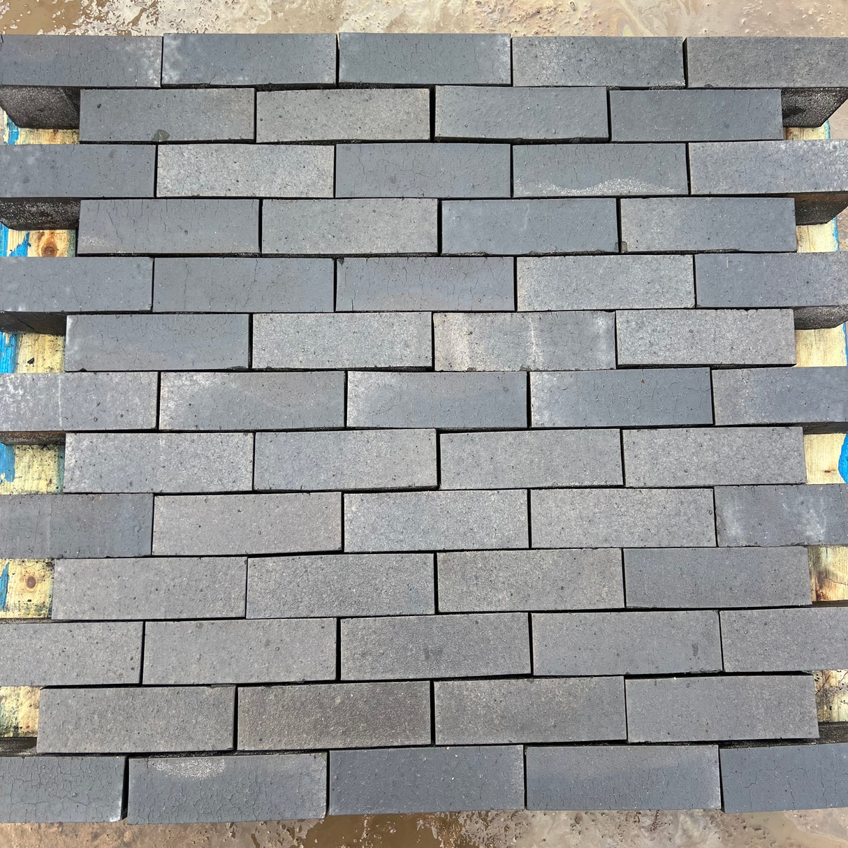 73mm Imperial Blue Solid Engineering Bricks | Pack of 280 Bricks | Free Delivery