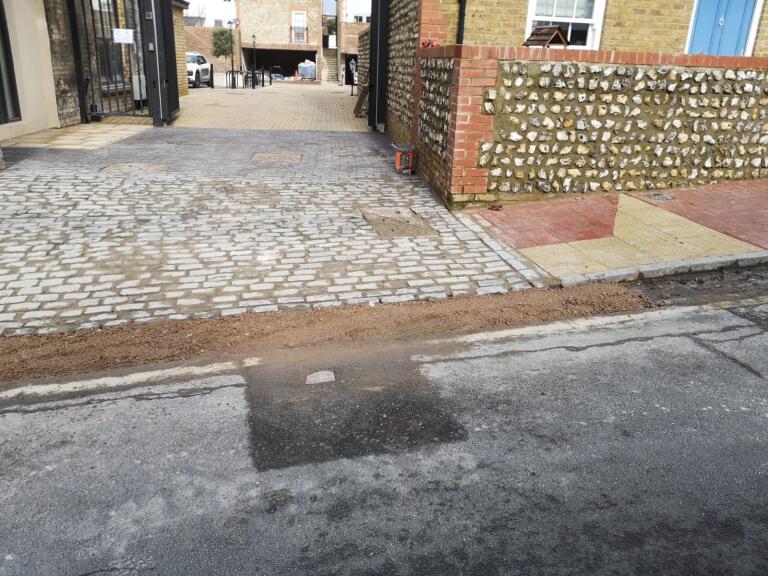 Reclaimed Mixed Granite Driveway in London