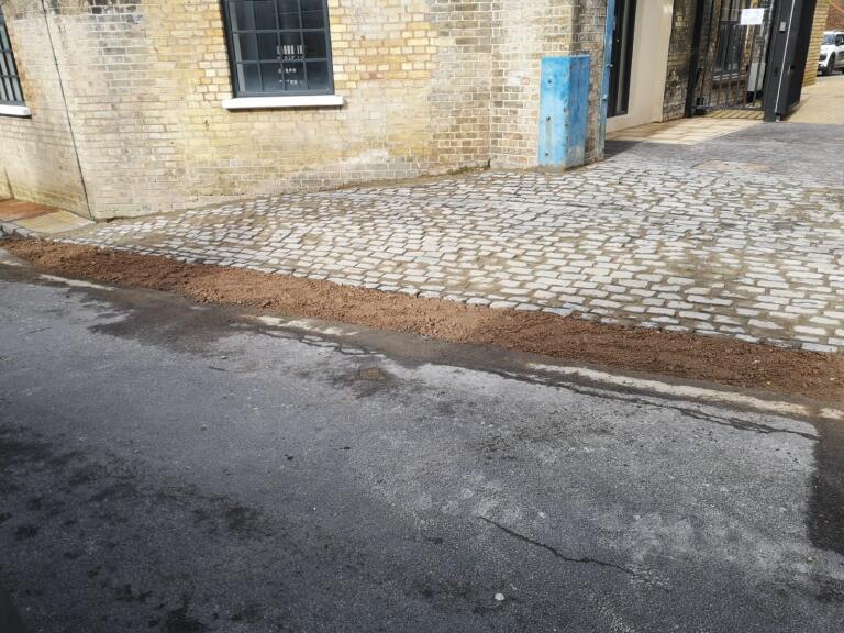 Reclaimed Mixed Granite Driveway in London