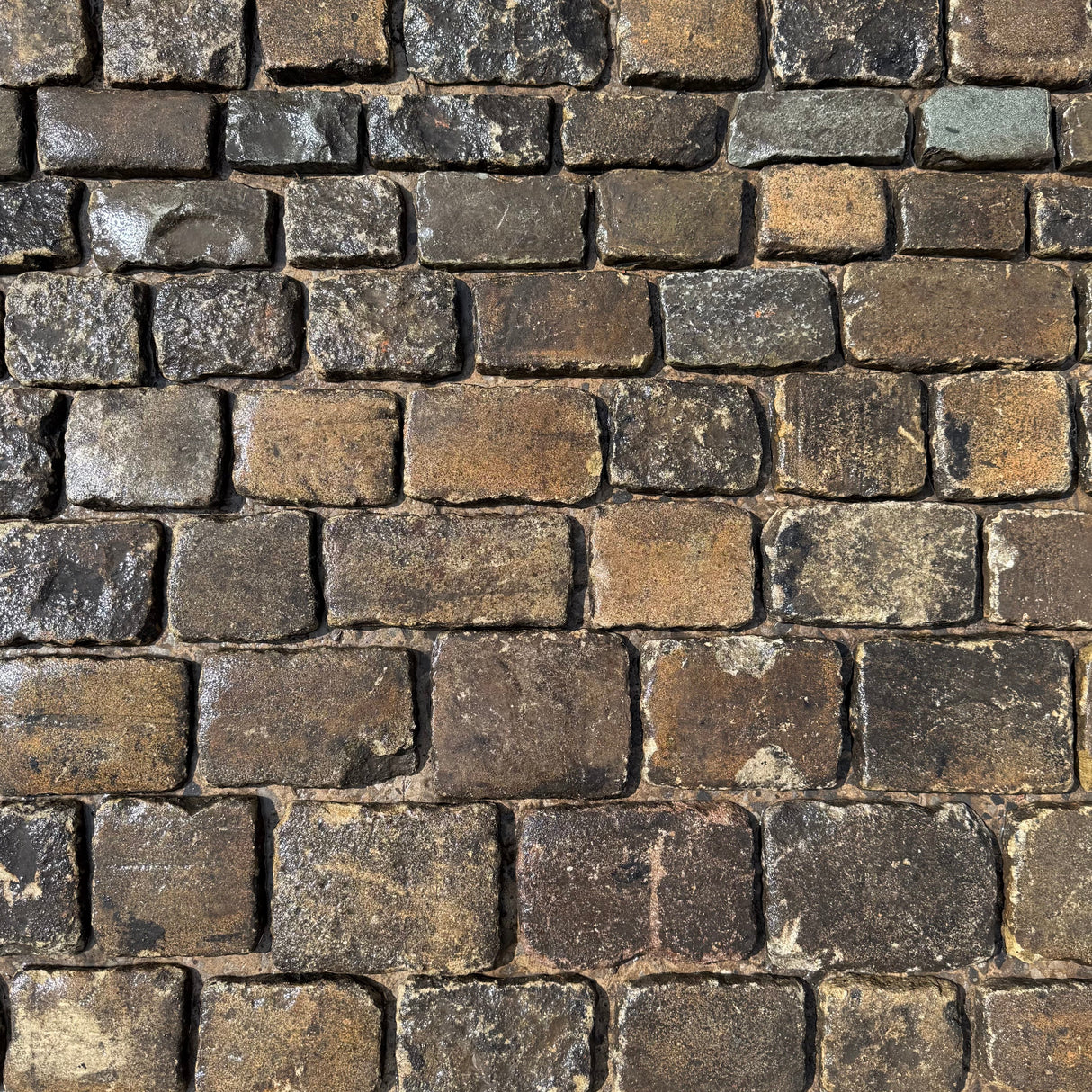 Reclaimed Gritstone Cobble Tops - Per SQM