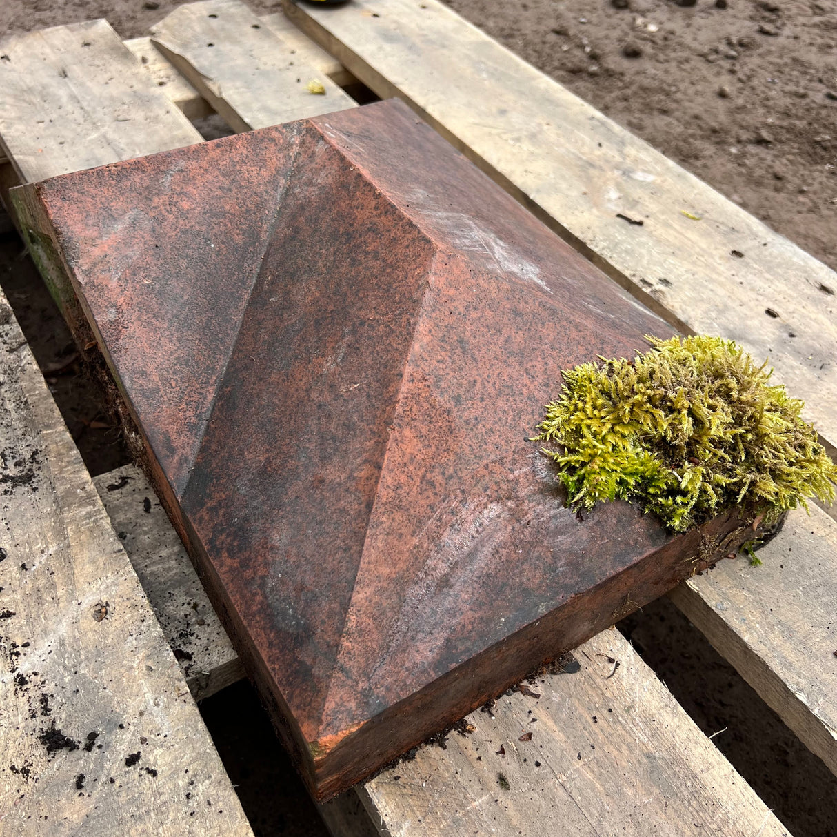 Reclaimed Terracotta Red Brick Wall Coping Corner & End