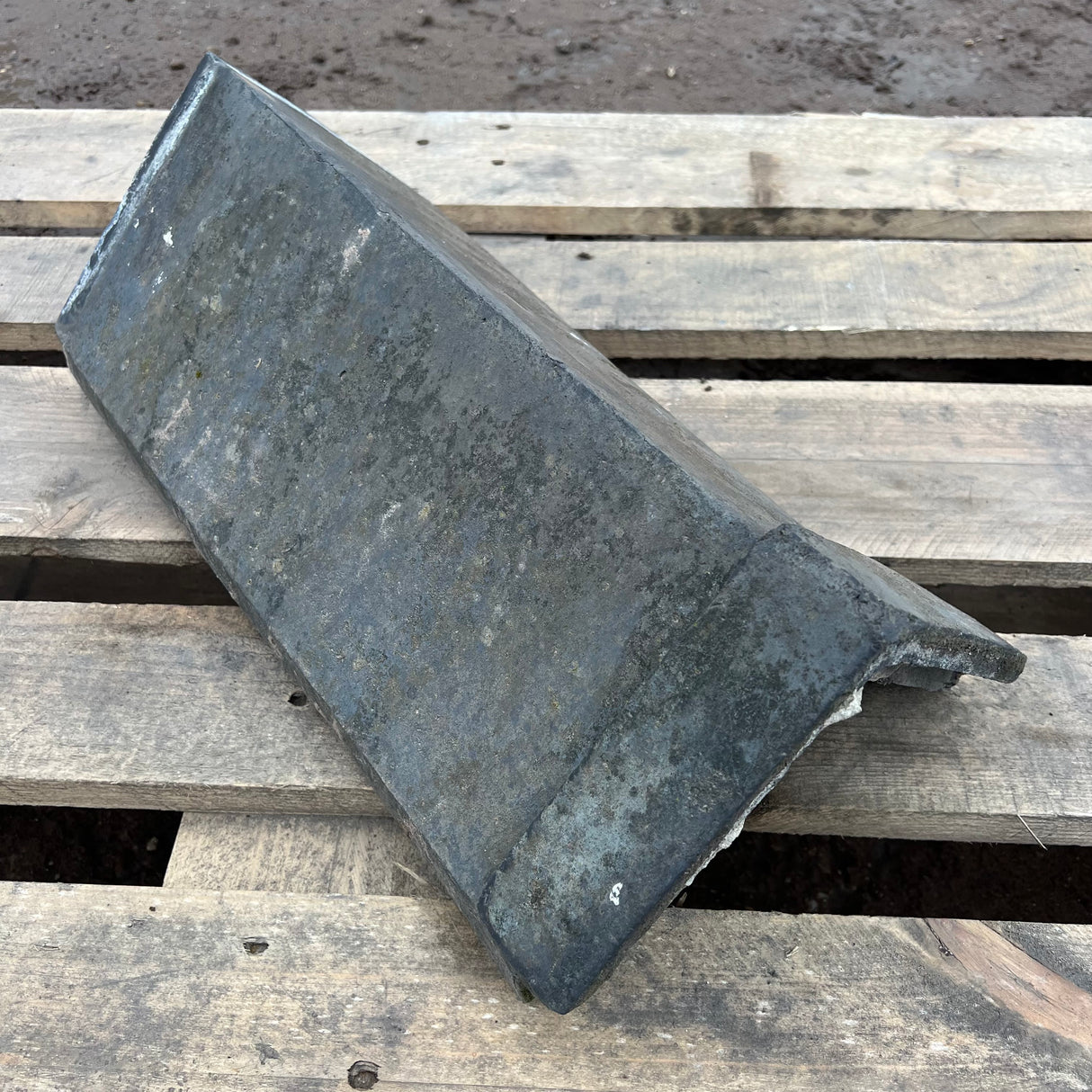 Reclaimed Blue Triangle 18" Clay Roof Ridge Tile - 90 Degree