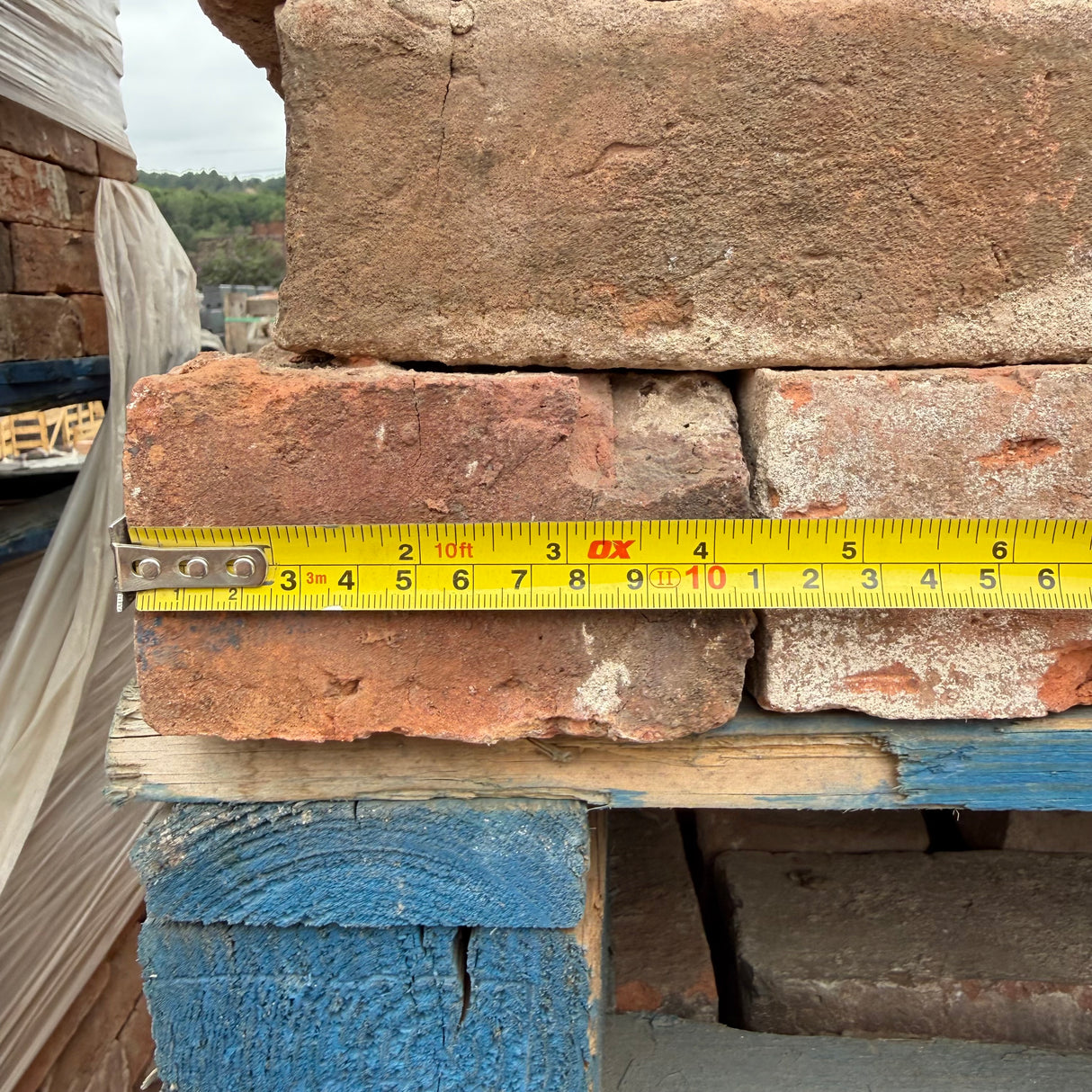 Reclaimed 2 1/2” Farmhouse Handmade Bricks | Pack of 250 Bricks | Free Delivery