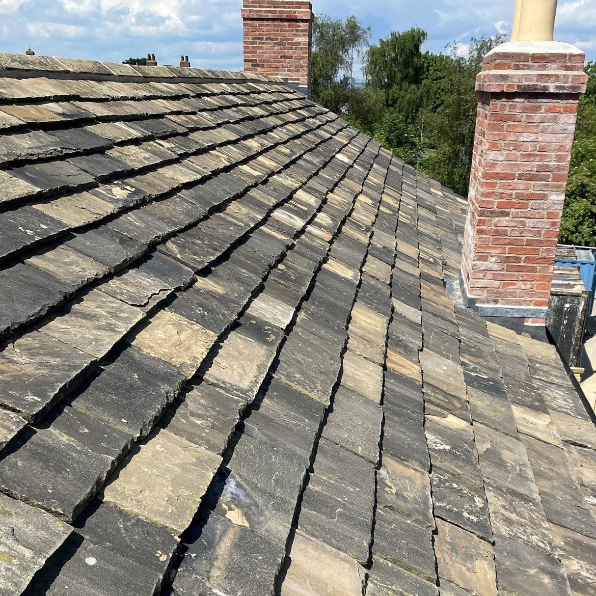 Reclaimed Yorkshire Stone Roof Tiles - Per Ton