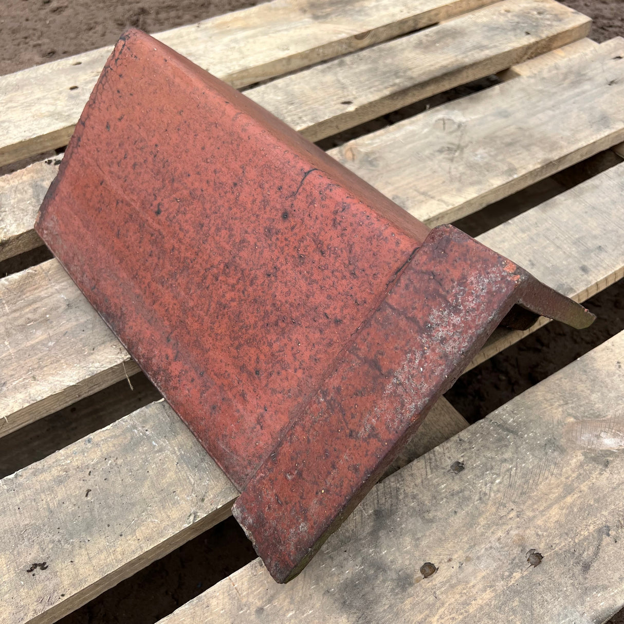 Reclaimed Red Clay Triangular Capped Roof Ridge Tile - 85 Degree
