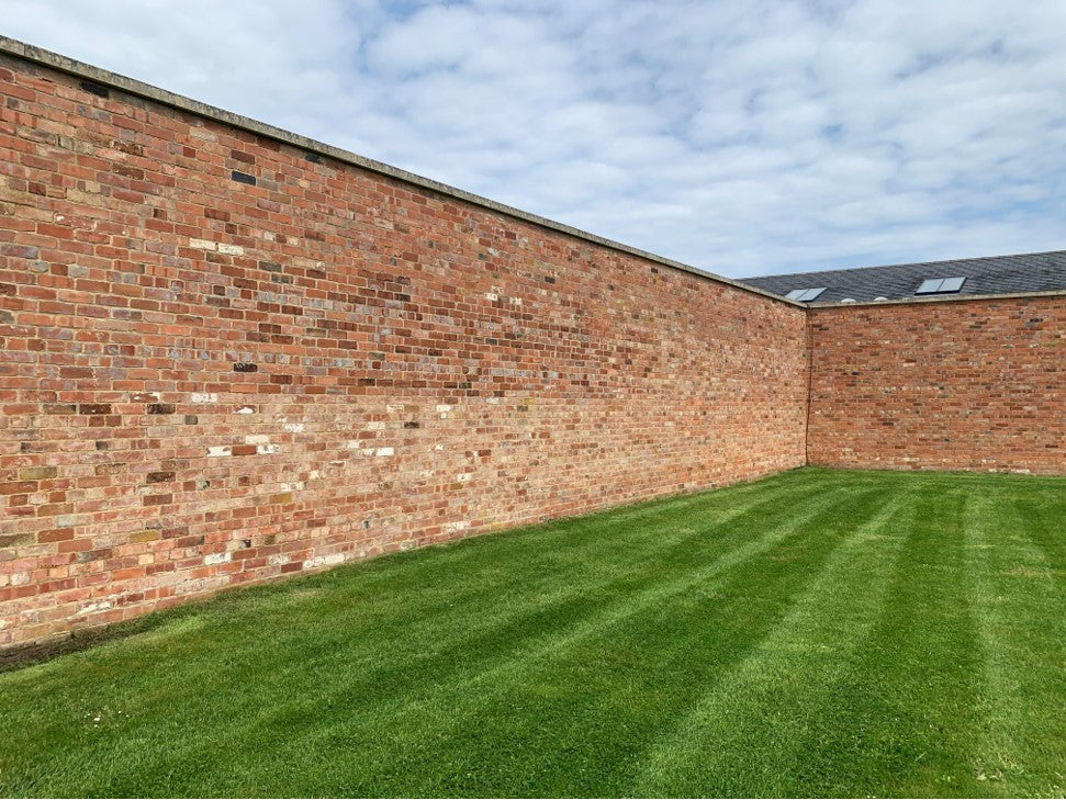 Reclaimed Wirecut Brick Walled Garden in Kidderminster