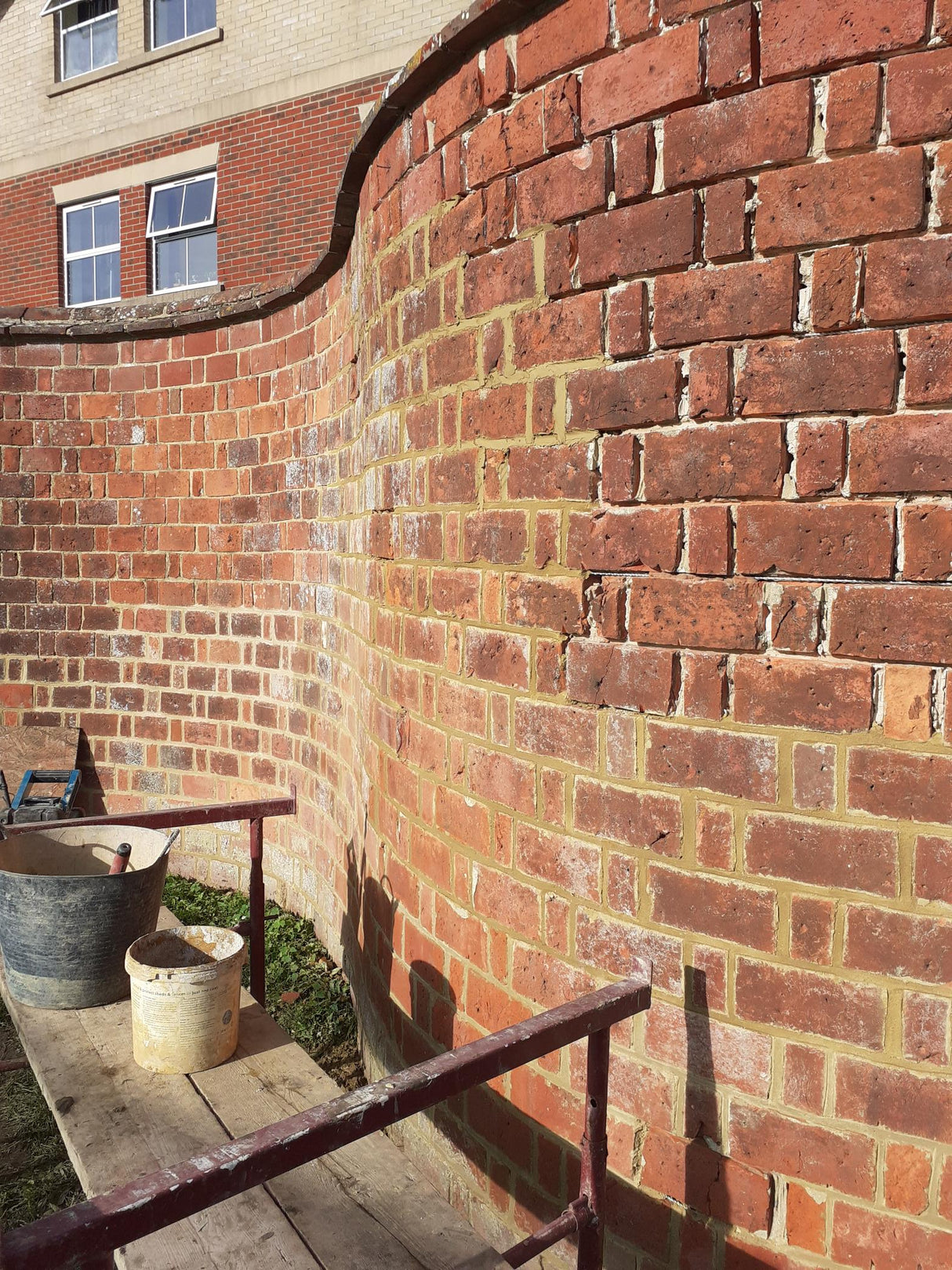 Crinkle-Crankle Wall Or Wavy Wall in Ipswich