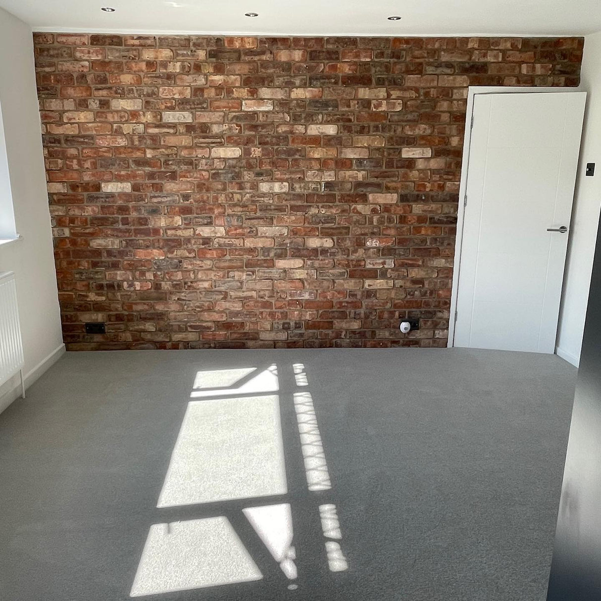 Bedroom Reclaimed Brick Slip Feature Wall