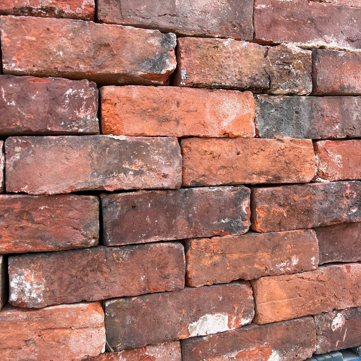 Reclaimed Ashbourne Handmade Bricks | Pack of 250 | Free Delivery