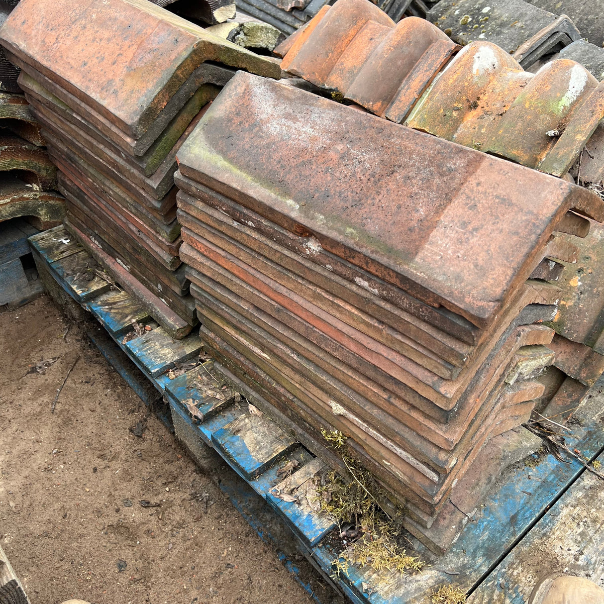 Reclaimed Brindle Triangle Clay Roof Ridge Tile - 115 Degree