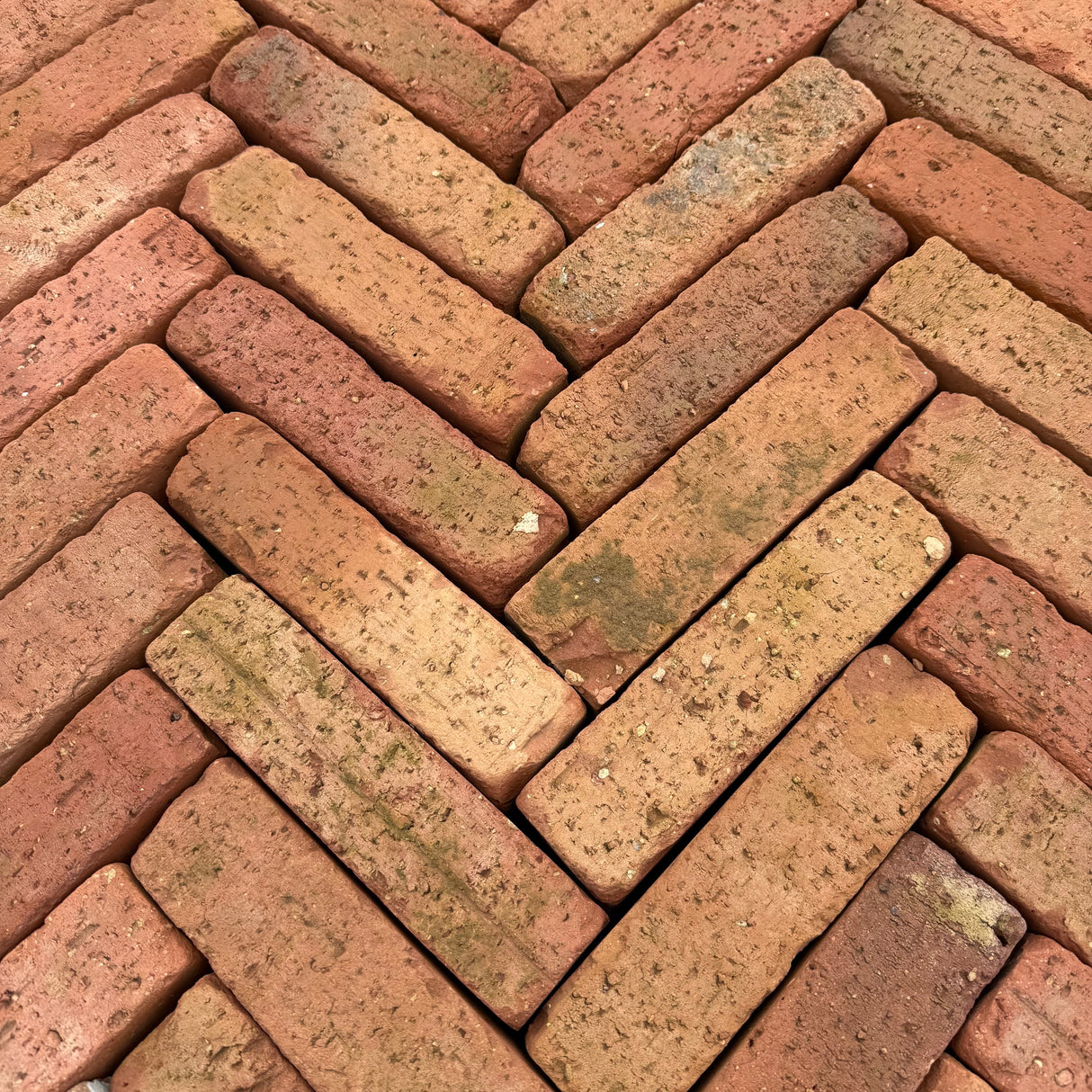 Reclaimed Tumbled Stacker Paving Bricks