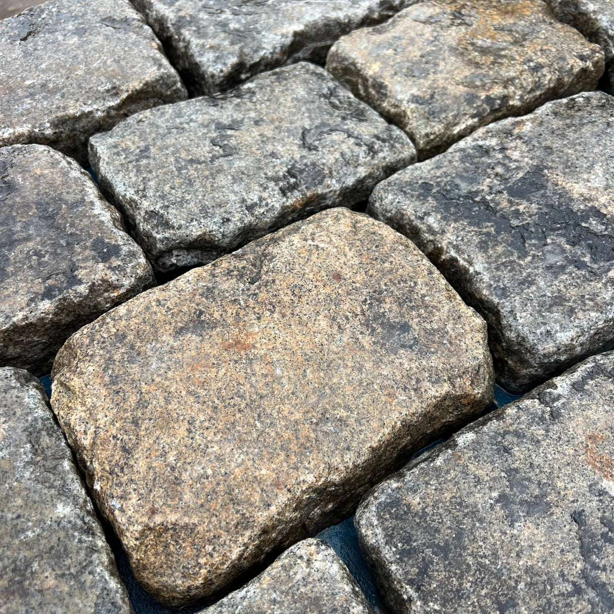 Reclaimed Mixed Granite Cobble Tops - Per SQM