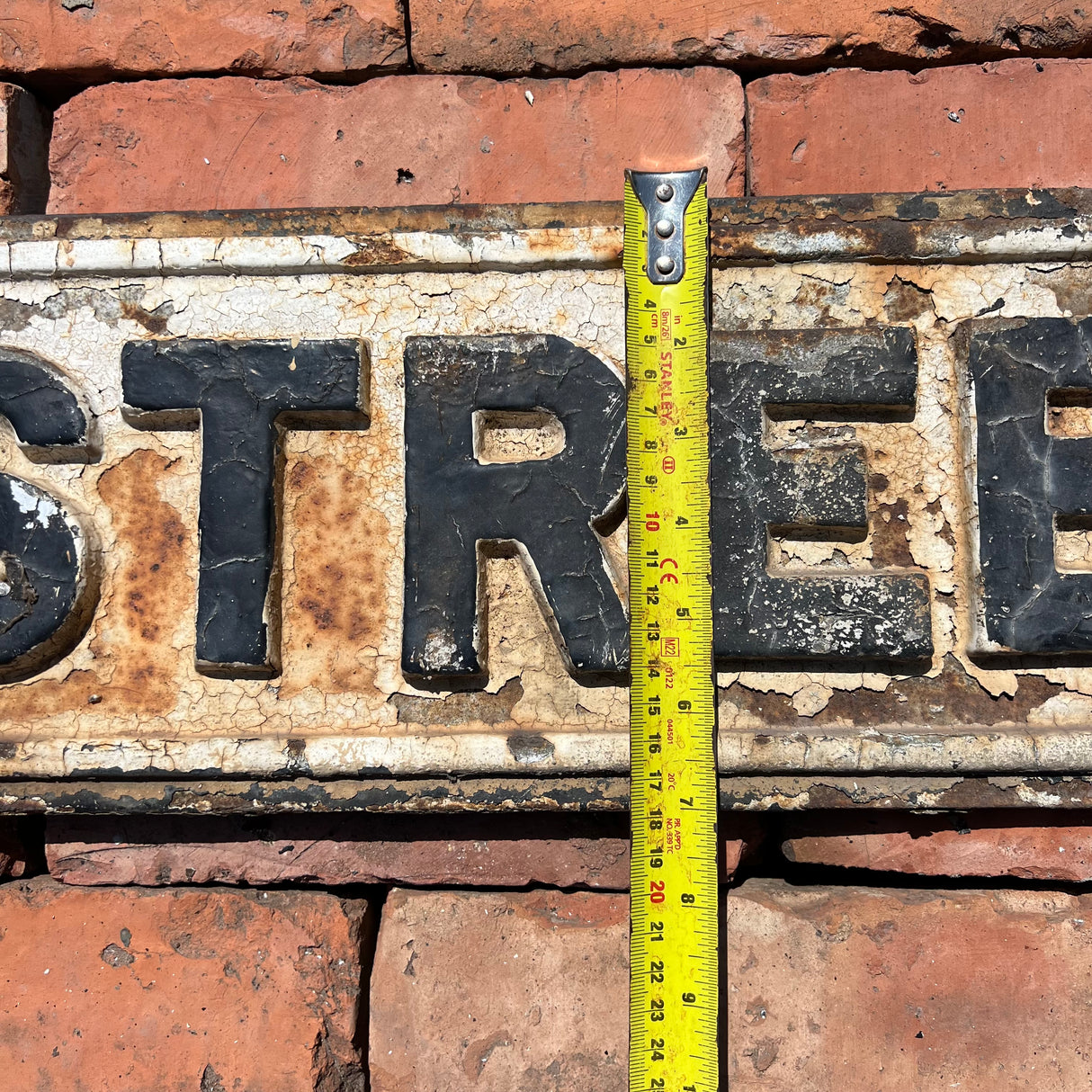 Original Cast Iron ‘Chapel Street’ Sign