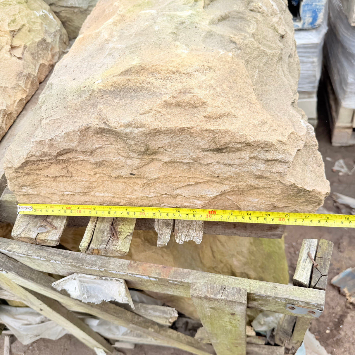 Half Round Stone Coping - 600mm Long