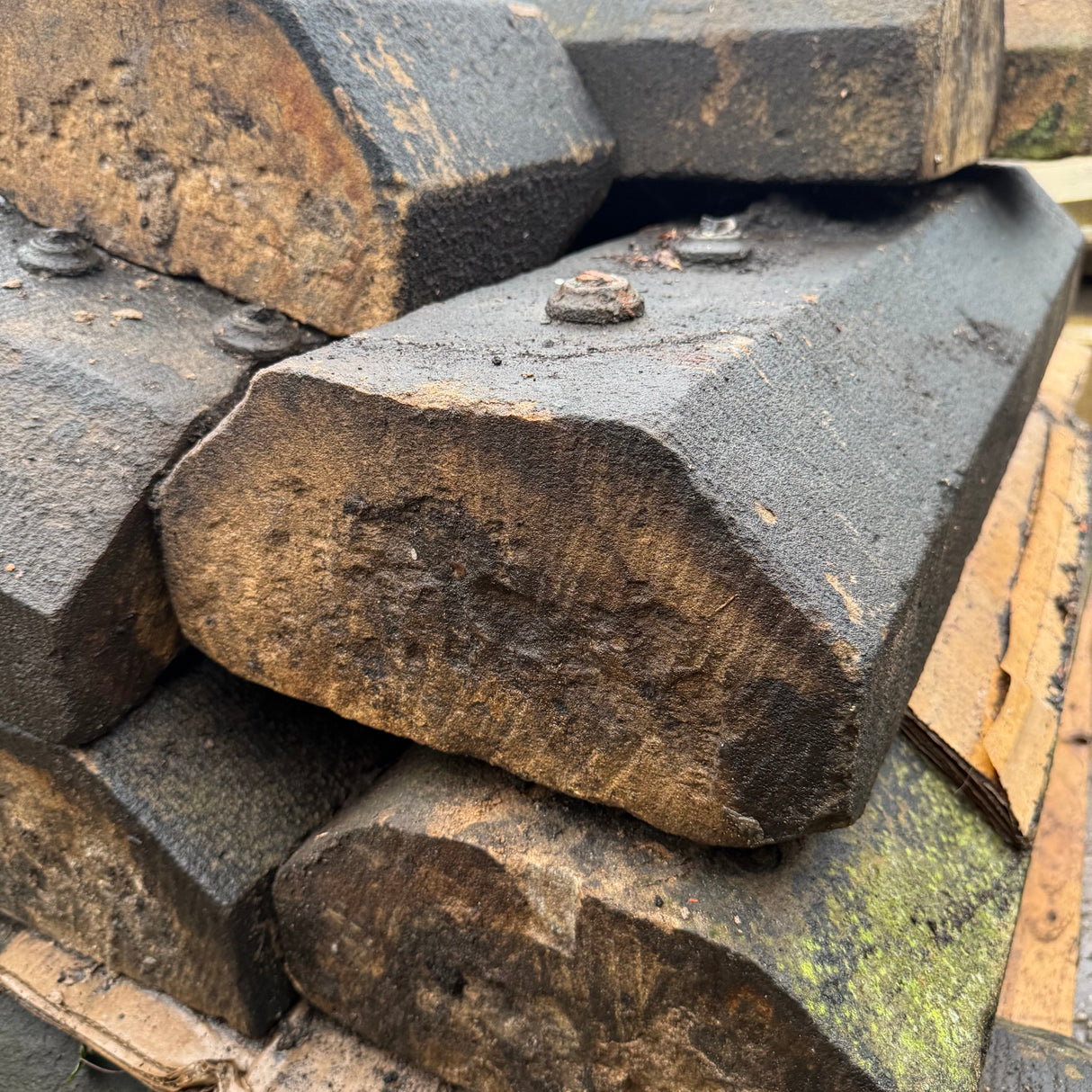 Reclaimed Stone Walling Stone - Job Lot