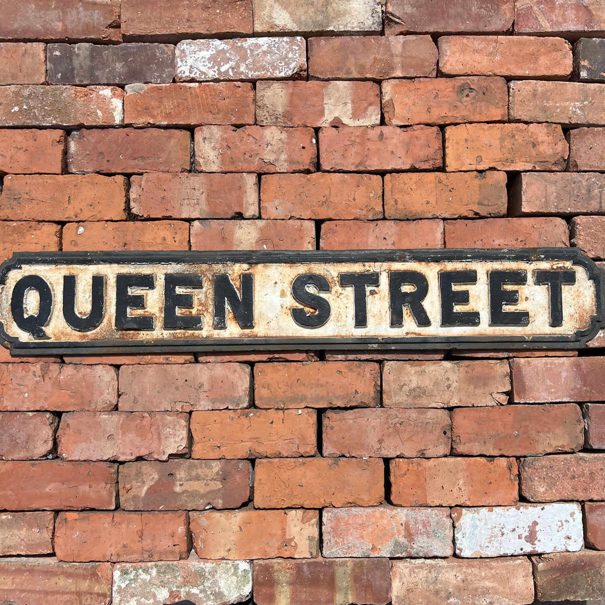 Original Cast Iron ‘Queen Street’ Sign