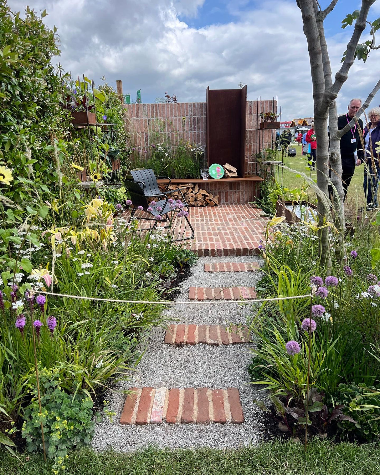Brick Yard Garden - RHS Tatton Flower Shower 2023