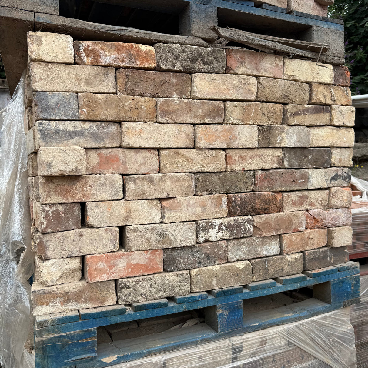 Reclaimed Yellow Multi Handmade Bricks | Pack of 250 Bricks | Free Delivery