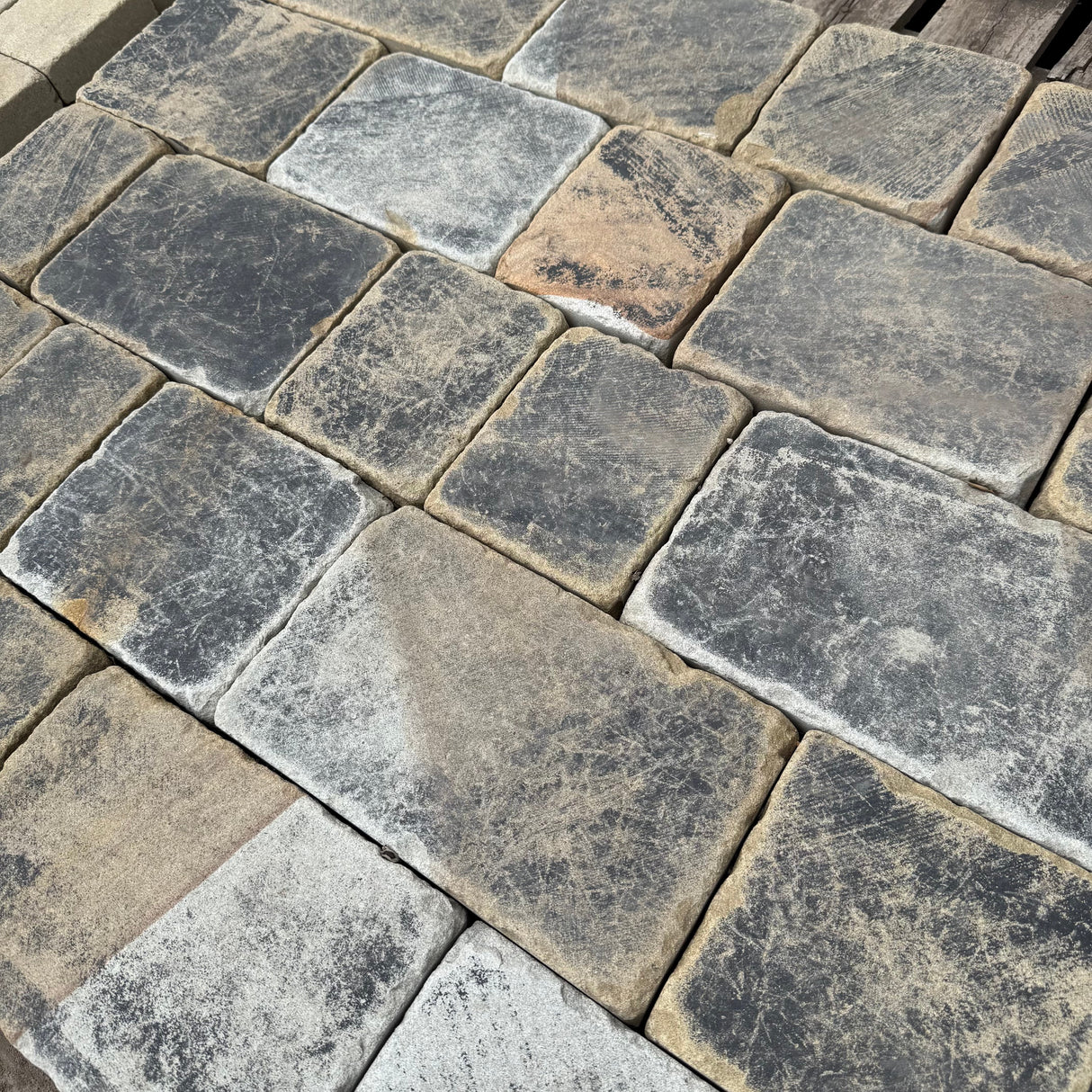New Weathered Yorkshire Sandstone Cobble Setts - Per SQM