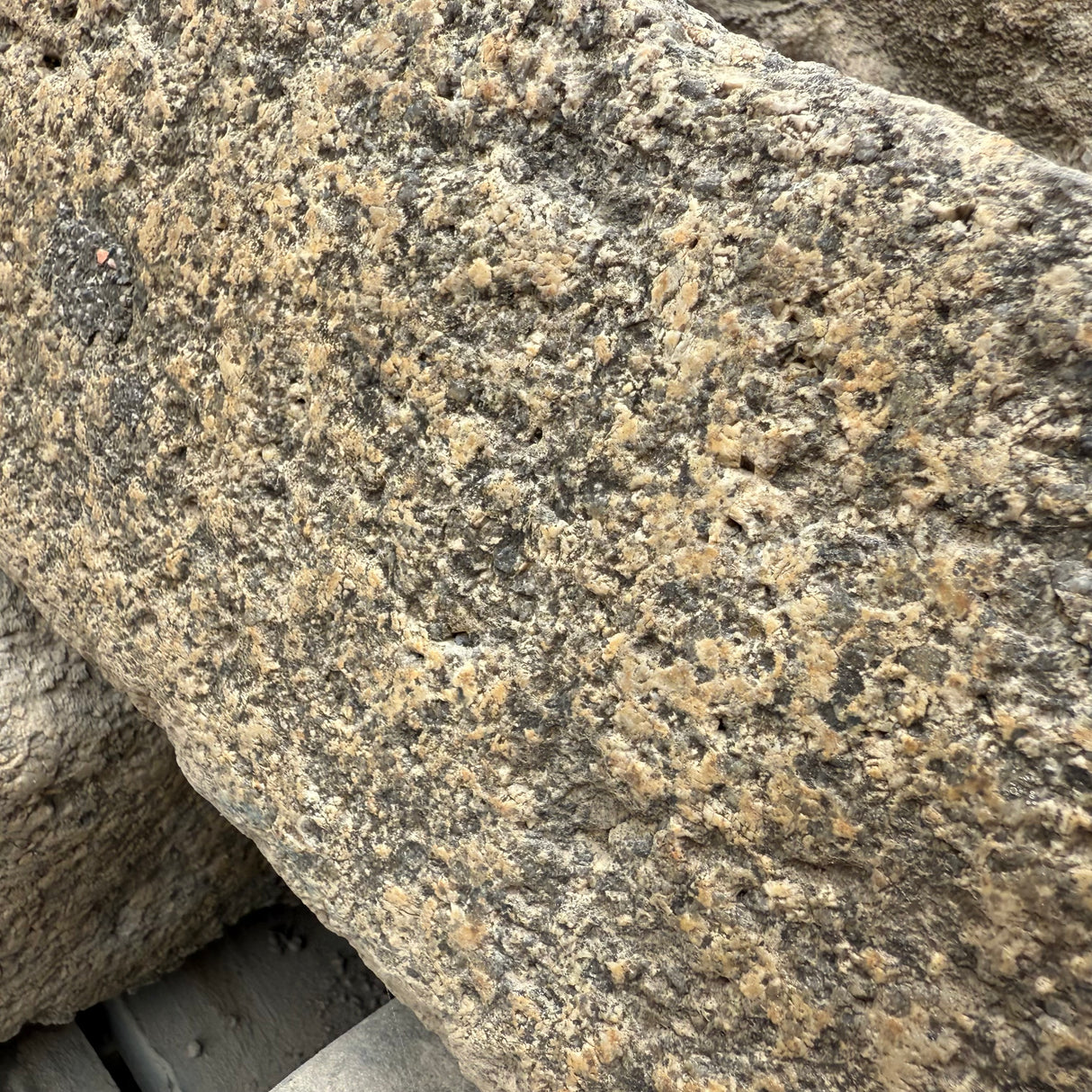 Reclaimed Granite Kerbs - 10" x 6"