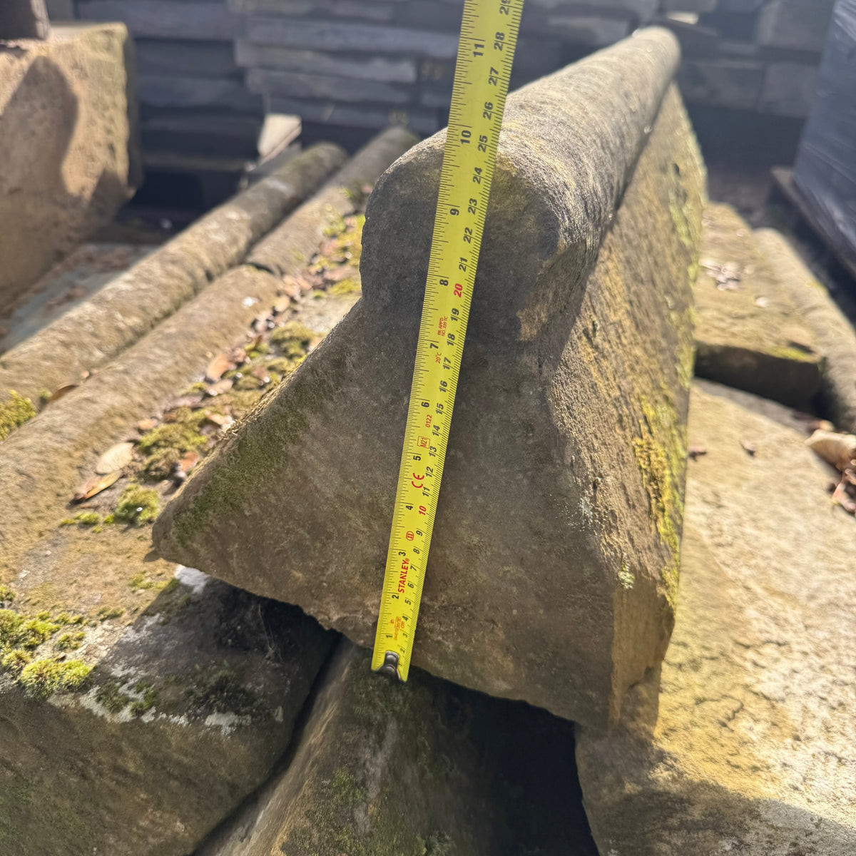 Reclaimed Roll Top Stone Wall Coping - Job Lot