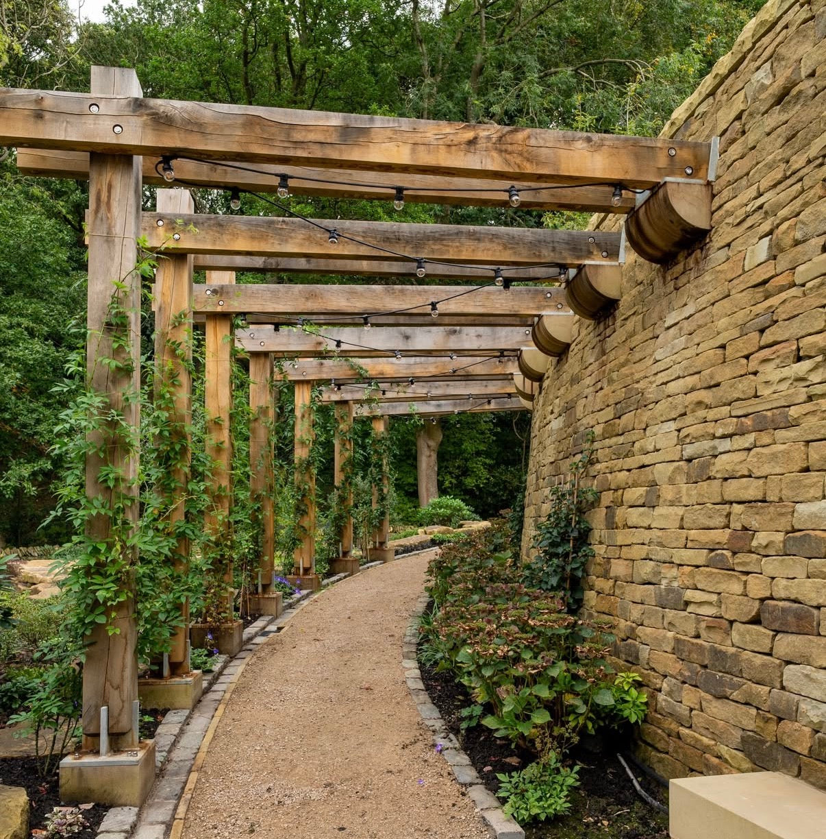 Tumbled Farmhouse Walling Stone - Per Bag