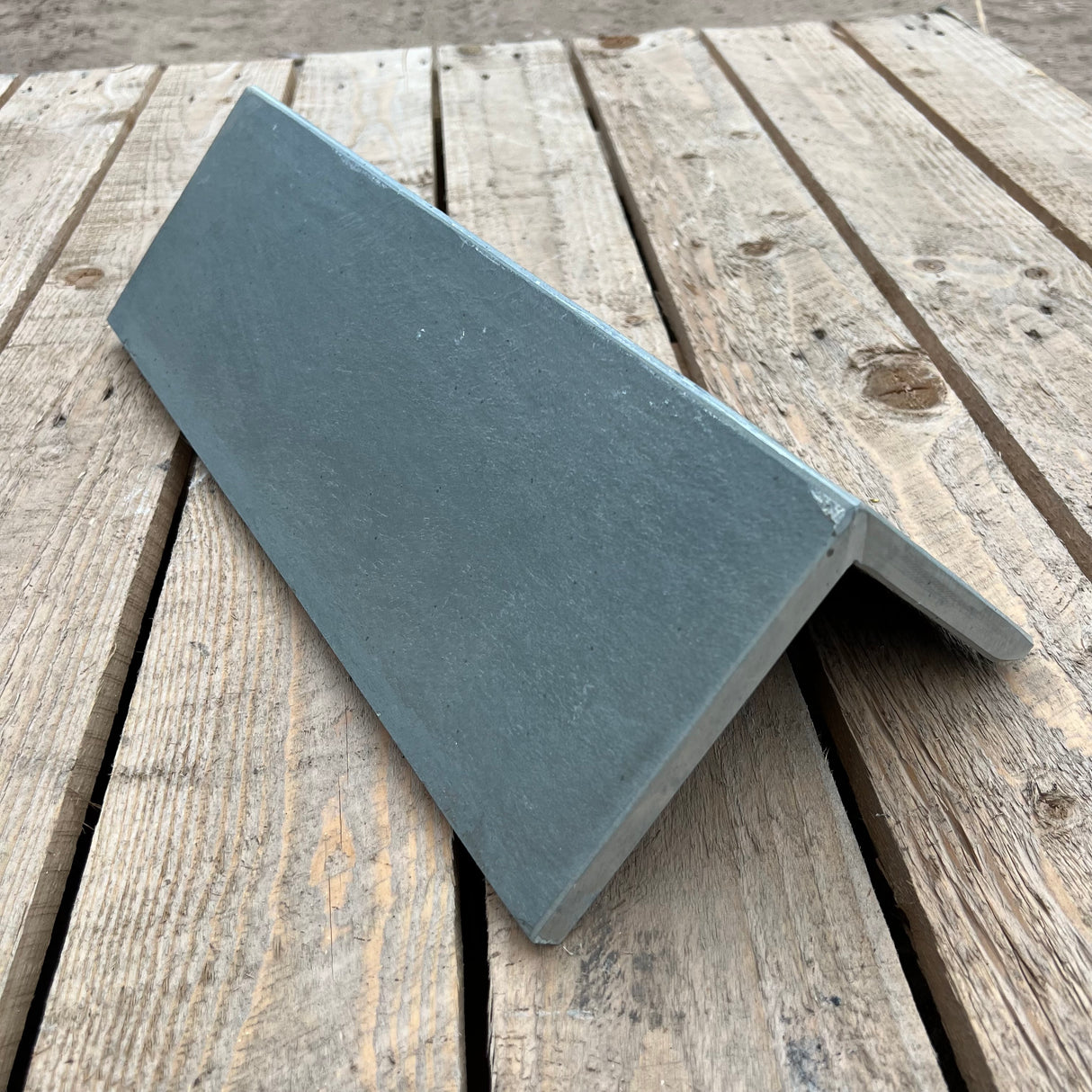 New Brazilian Slate Roof Ridge Tile - 90 Degree