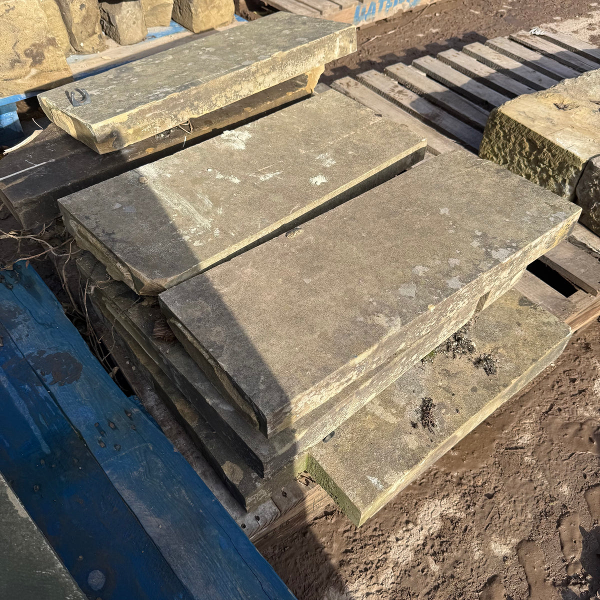 Reclaimed One Weathered Stone Wall Coping - Job Lot