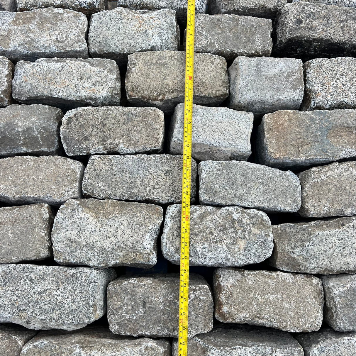 Reclaimed Elongated London Granite Cobble Setts - Bulk Bag