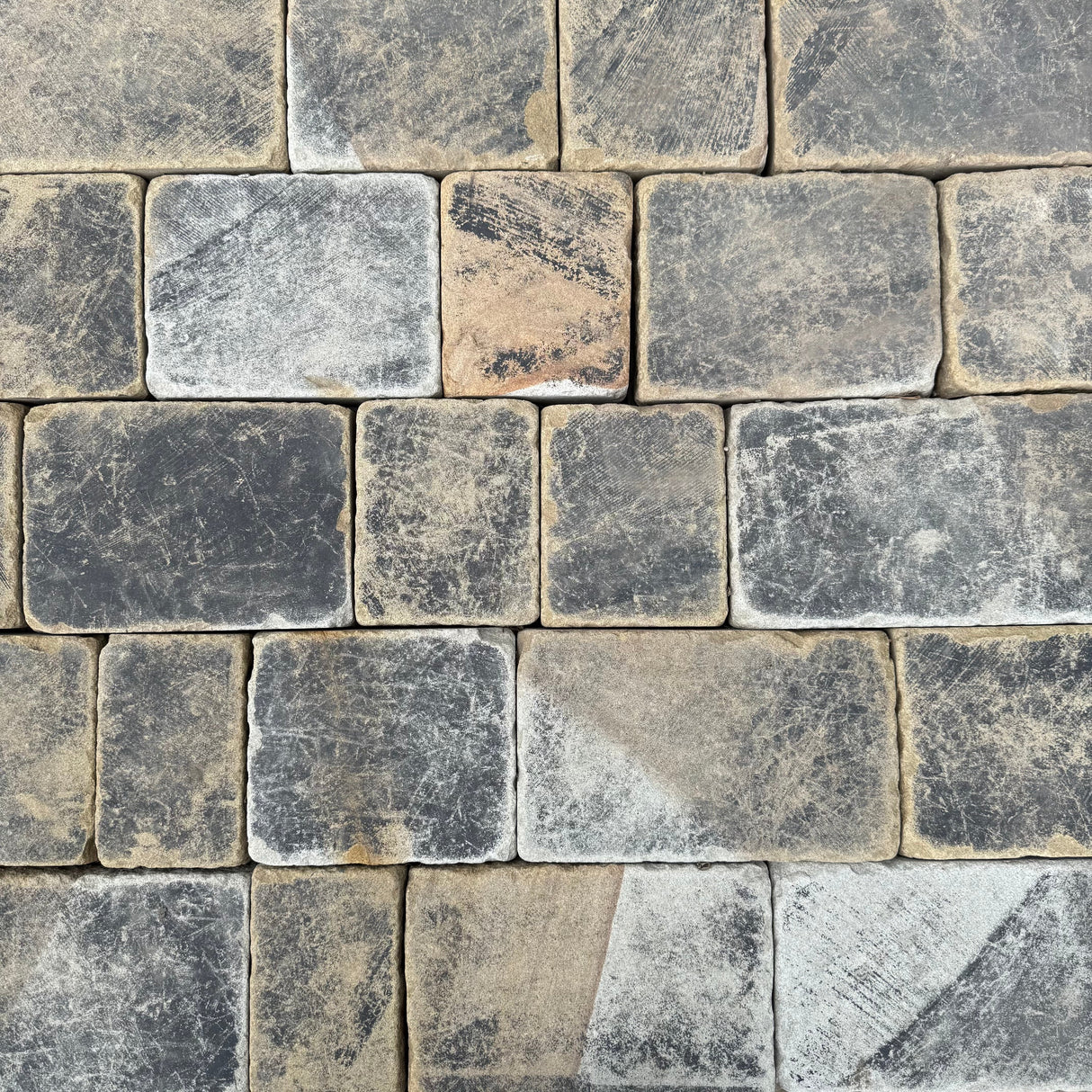 New Weathered Yorkshire Sandstone Cobble Setts - Per SQM