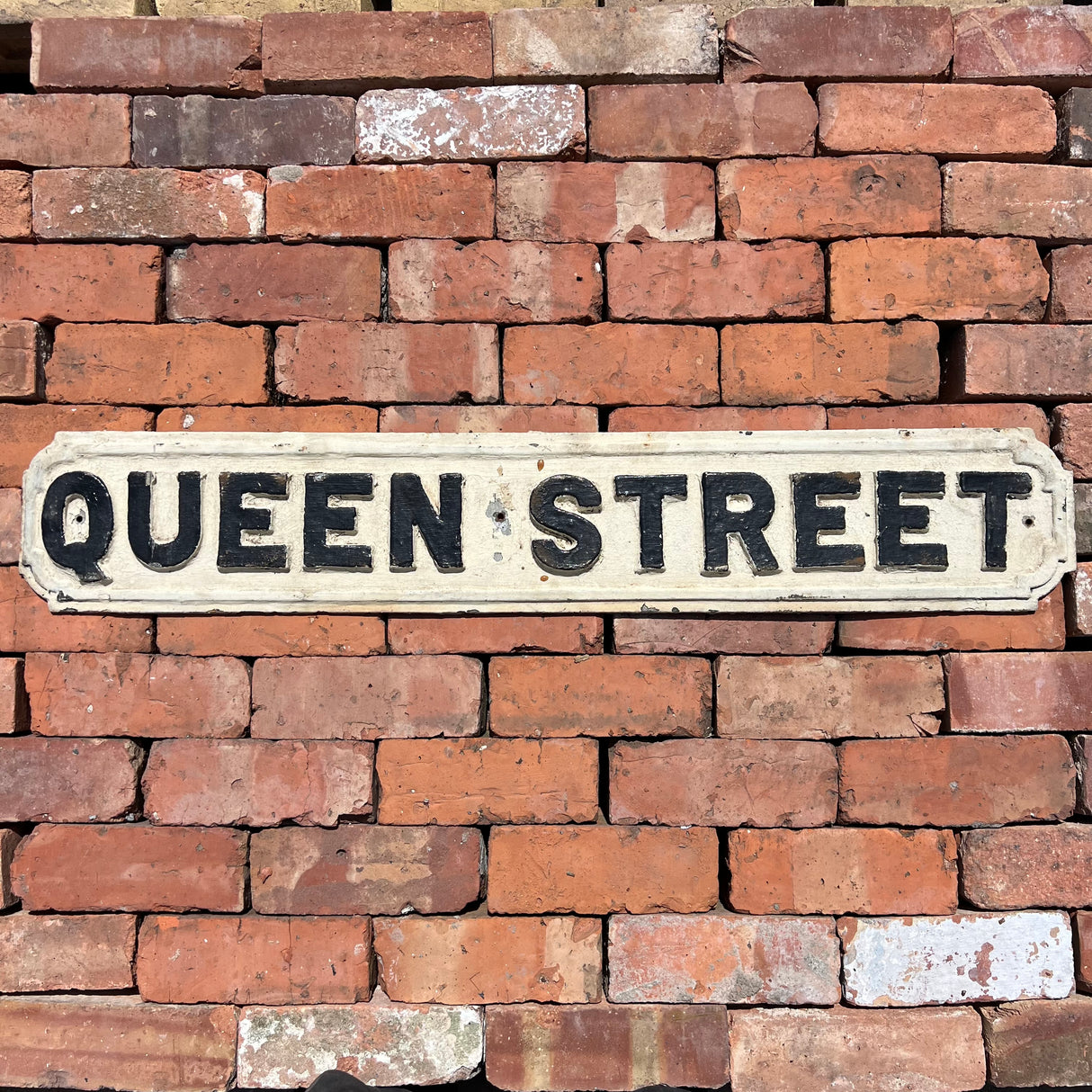 Original Cast Iron ‘Queen Street’ Sign