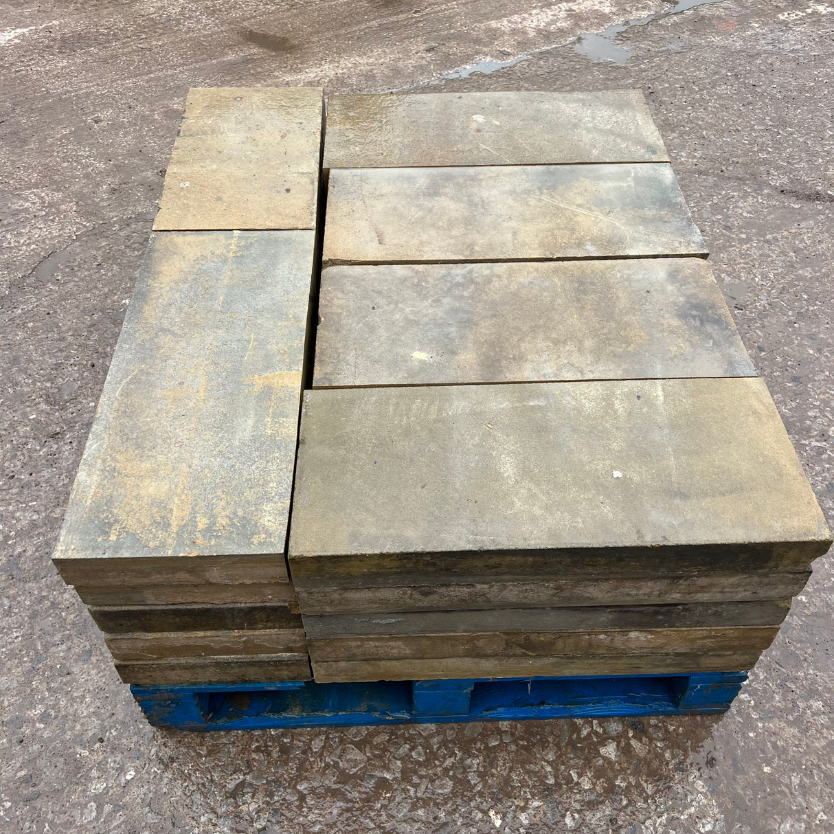Reclaimed Flat Wall Coping Stones