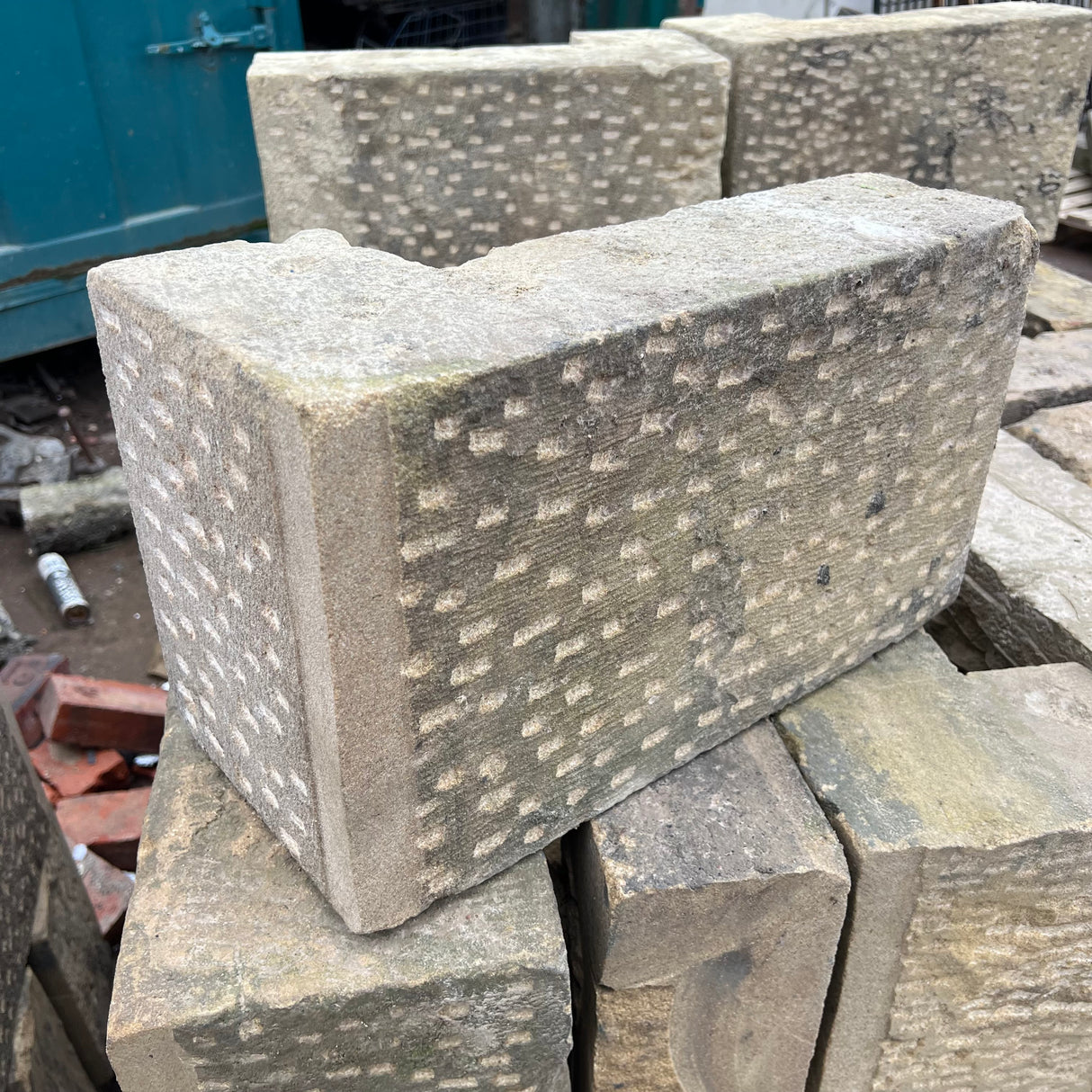 Punched and Draft Stone Quoins
