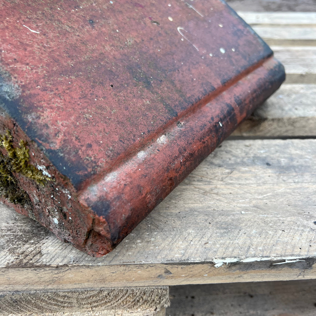 Reclaimed Terracotta Red Wall Coping Brick - Job Lot of 8ft