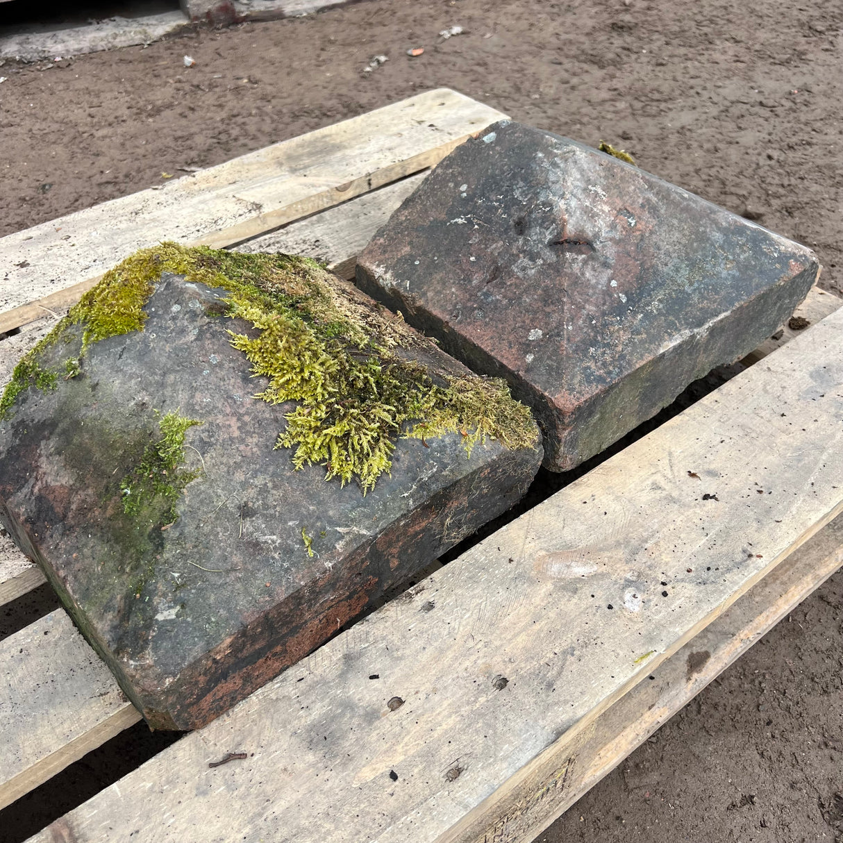 Reclaimed Brick Wall Coping End - Set of Two