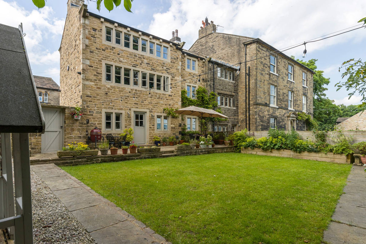 Reclaimed Natural Stone House Build in Yeovil