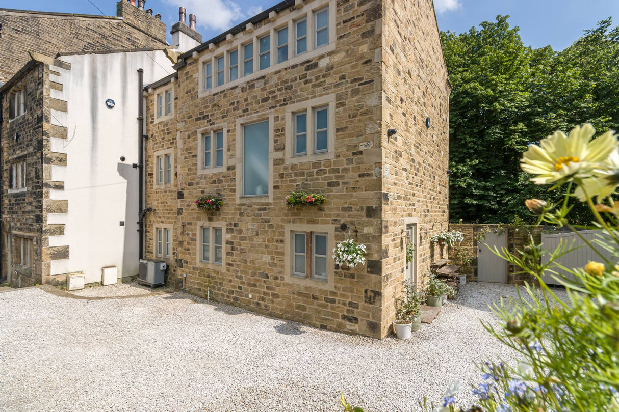 Reclaimed Natural Stone House Build in Yeovil