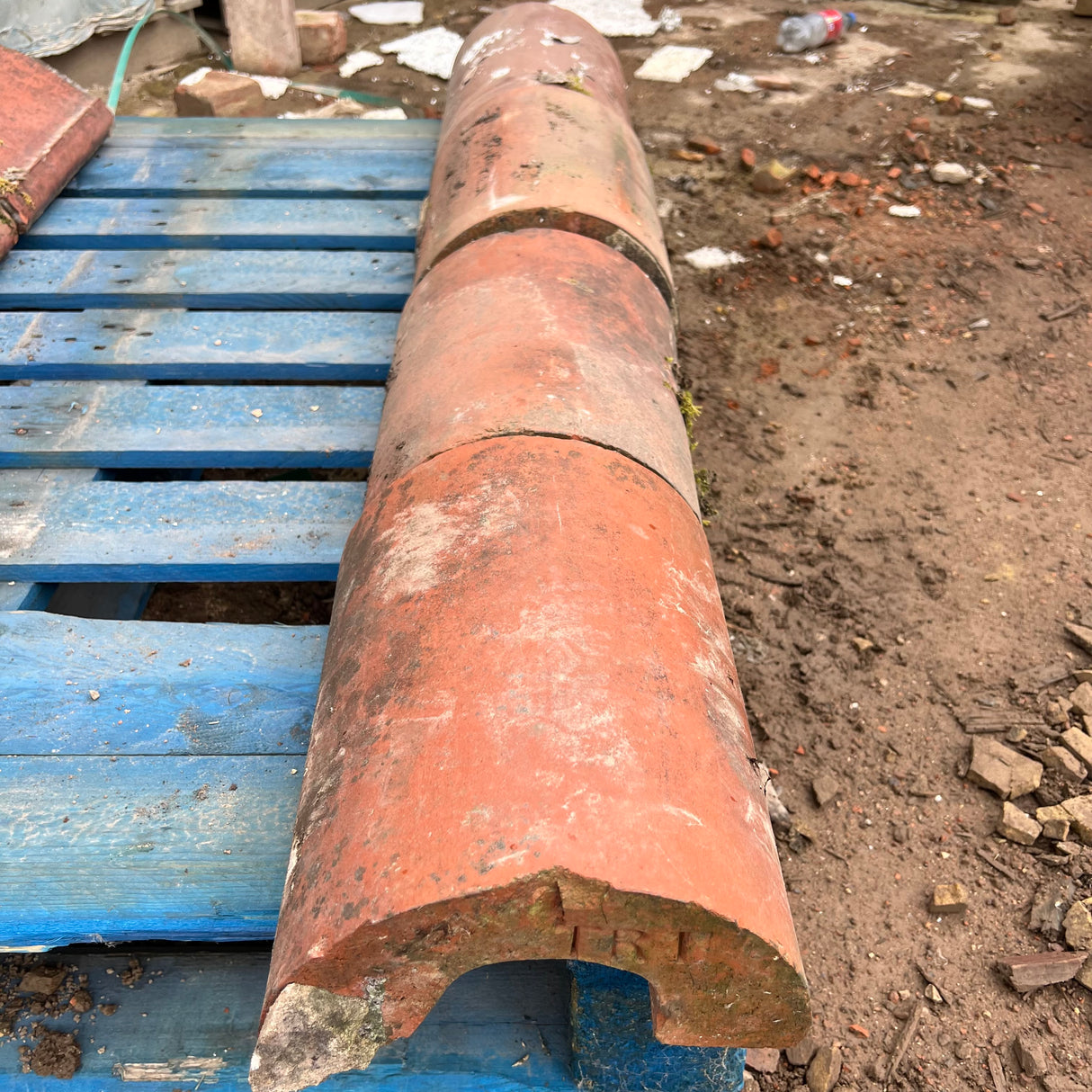 Reclaimed Terracotta Red Wall Coping Brick - Job Lot of 4 ft