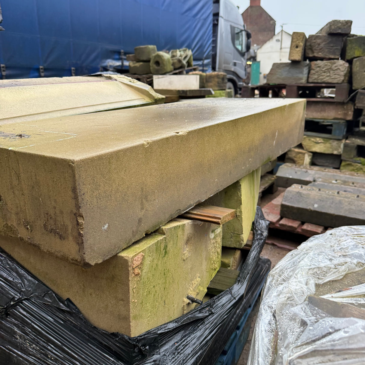 Reclaimed Stone Buff Step