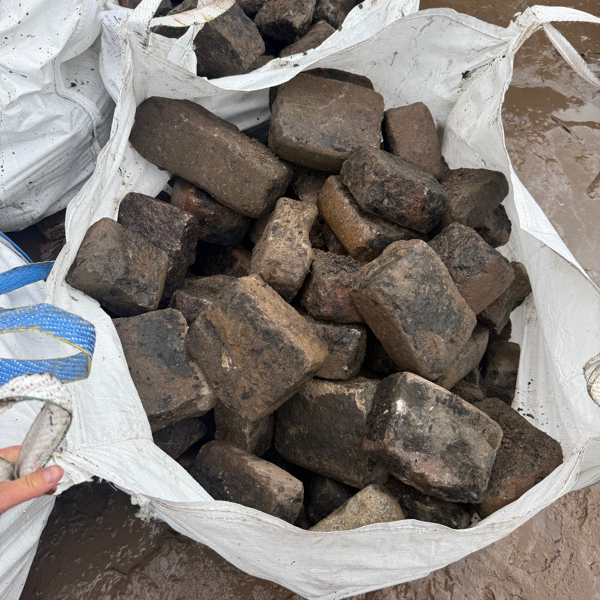 Reclaimed Pink Granite Cobbles - Per Bag