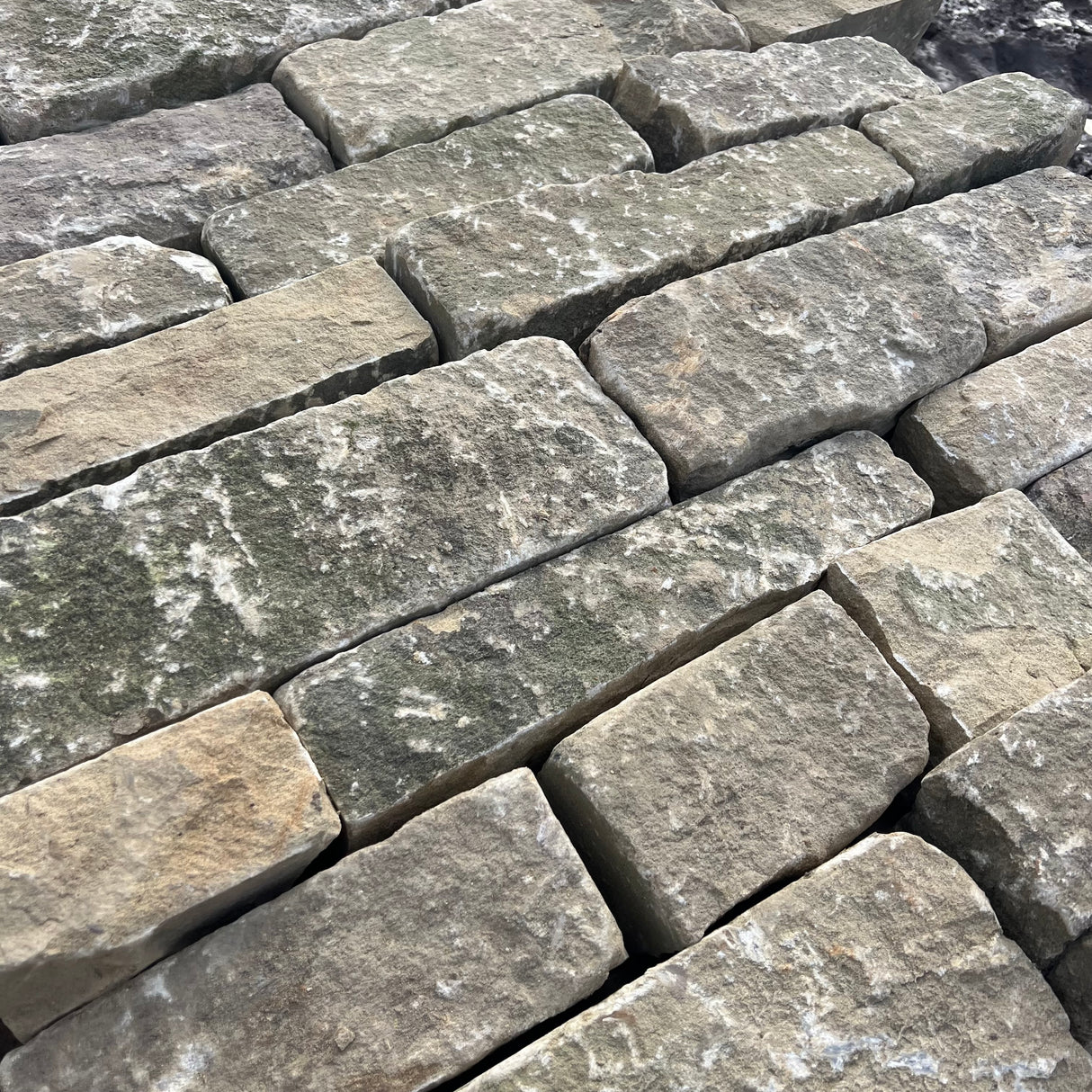 Reclaimed Delph Building Stone - Per SQM