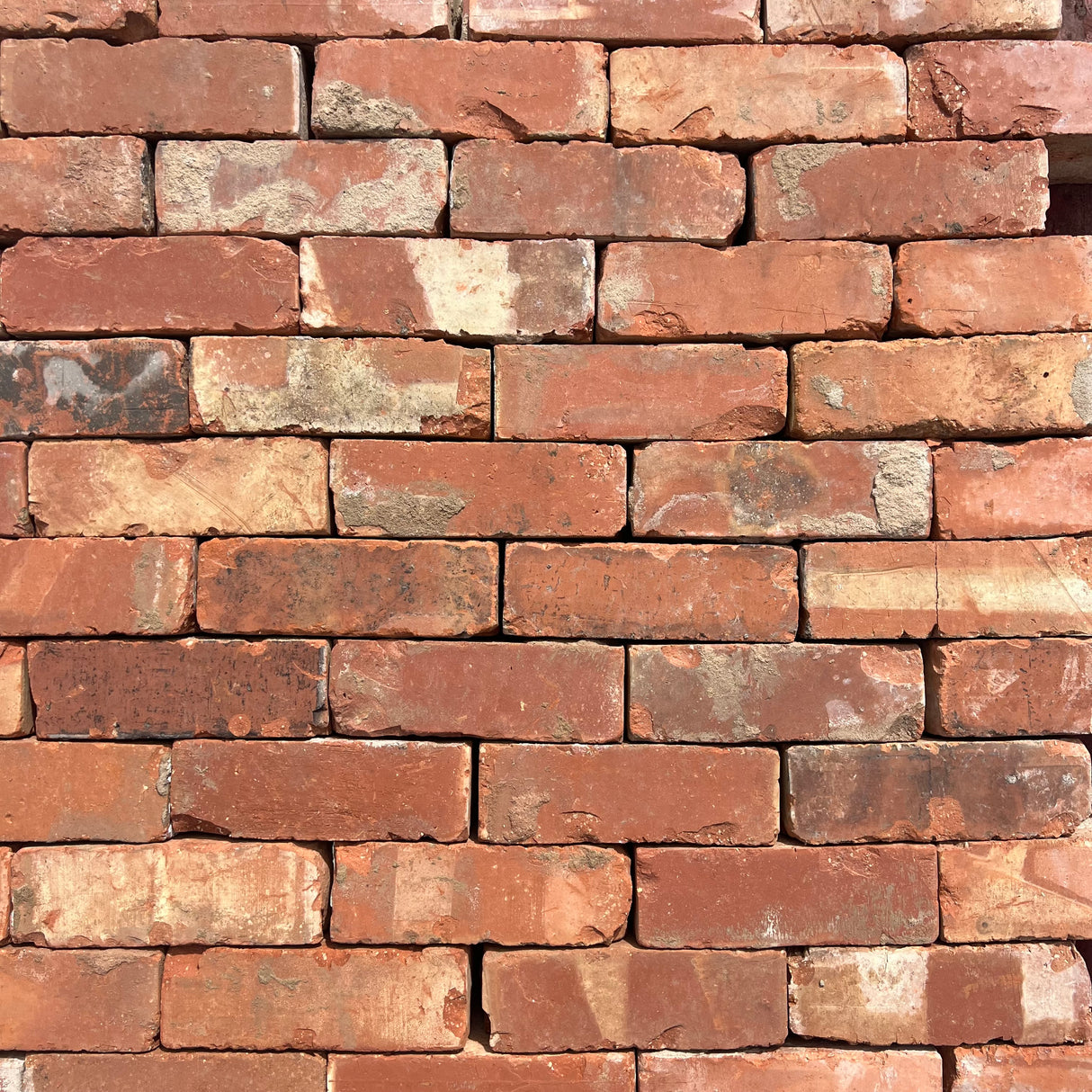 Reclaimed Worcester Wirecut Brick | Pack of 250 Bricks | Free Delivery